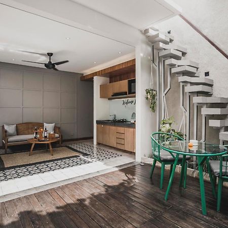 Ayona Villa Seminyak By Ini Vie Hospitality Экстерьер фото