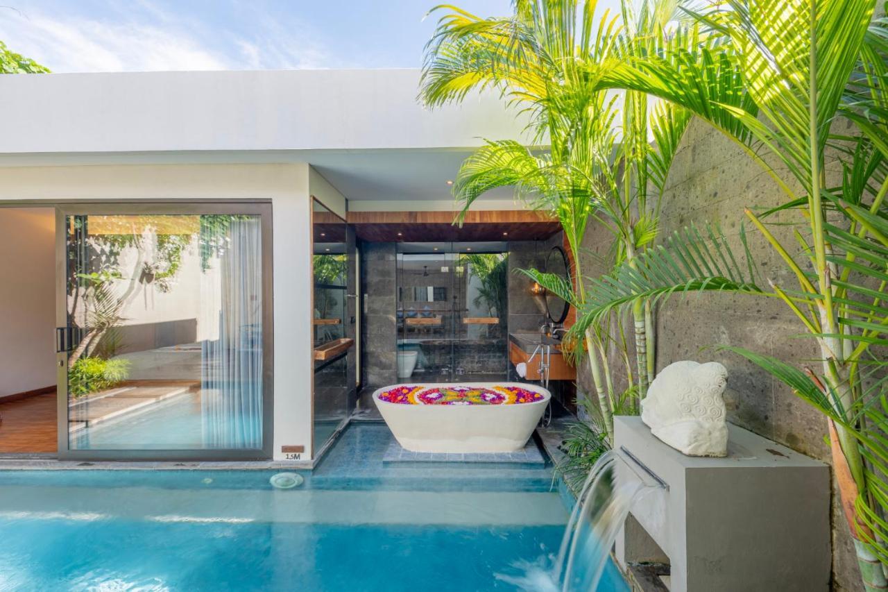 Ayona Villa Seminyak By Ini Vie Hospitality Экстерьер фото