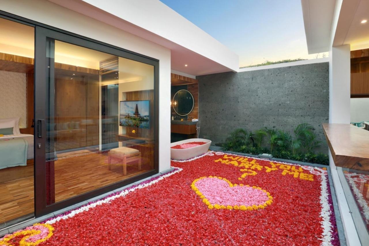 Ayona Villa Seminyak By Ini Vie Hospitality Экстерьер фото